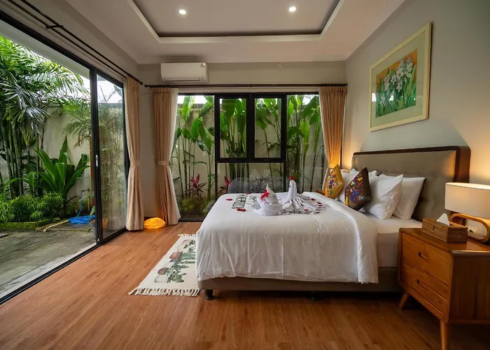 Villa Puri Kembang Ayu Private