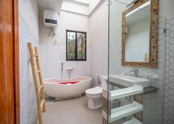 Villa Puri Kembang Ayu Private *